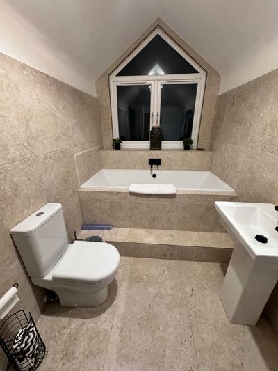 Bathroom two at Langtoft Stud