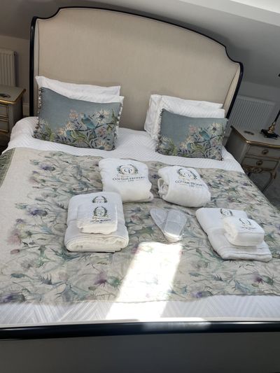 The second superking bedroom at Willow Lodge